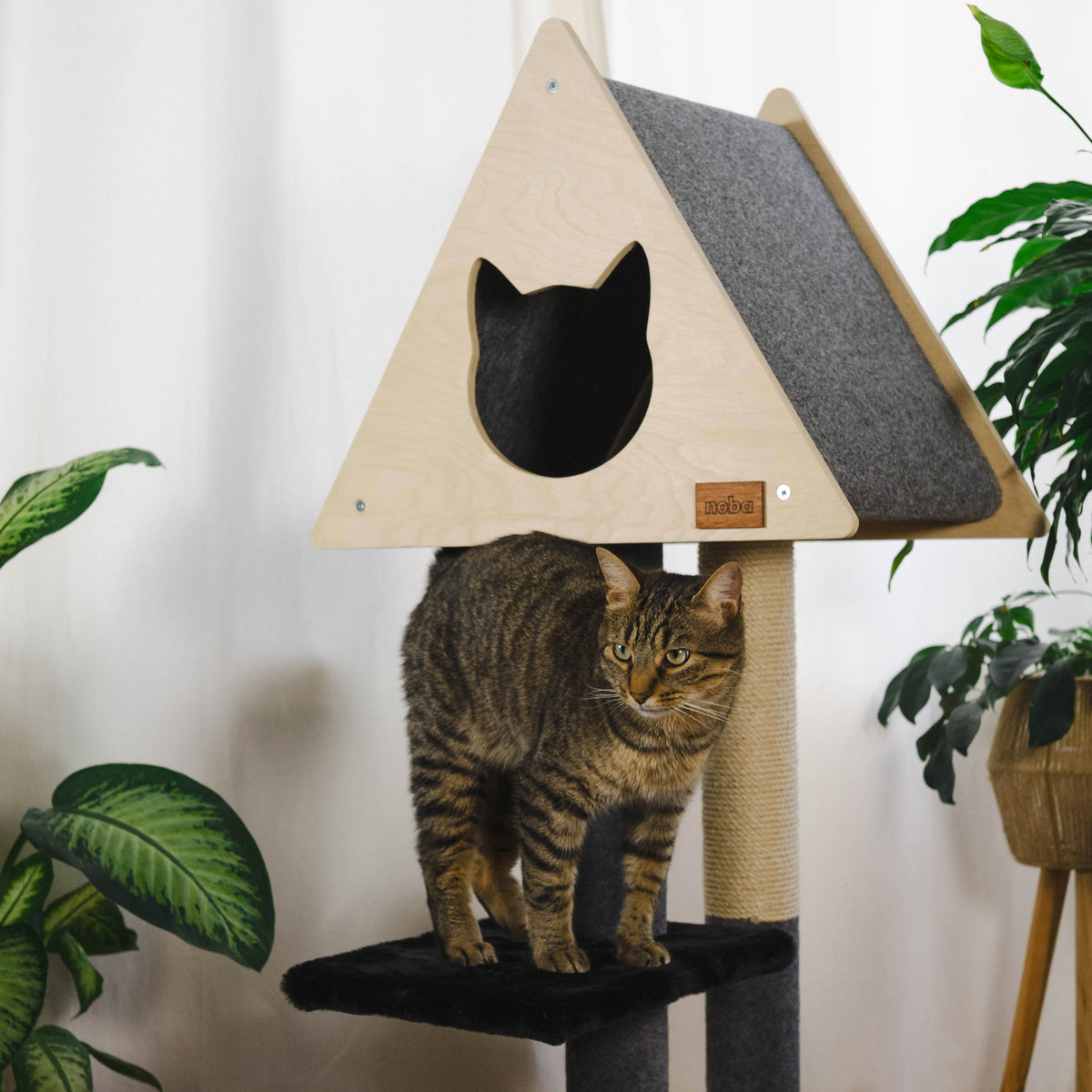 Teepee Hideout - Deluxe 2-Level Cat Tree – view 9